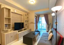Interior Mewah! 2BR 77m² View Kota Furnished Condominium Green Bay