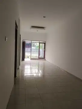 Dijual Rumah di Taman Holis Indah, Bandung