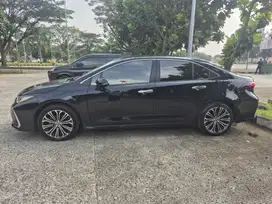 Toyota Corolla Altis V 1.8 AT Thn 2020 Hitam Harga Pas 272 Juta