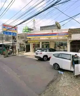 Dijual Ruko & kontrakan 15 pintu di kebayoran lama dibawah NJOP LT 981
