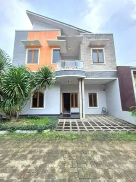 Rumah Baru Siap Huni Di Bintaro  8887