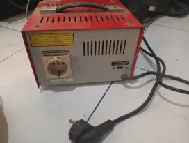 Stavolt stabilizer tegangan 500VA