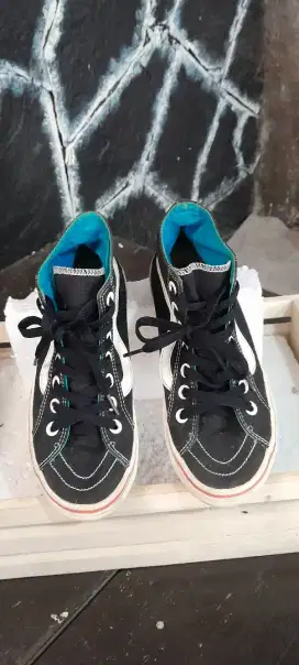 Sepatu VANS japan original