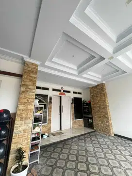 Dijual Rumah 3 Lantai Full Furnished di Permata Harapan Baru, Bekasi