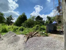 Tanah Kavling Dijual Luas 103 - 106m2 Lokasi dekat Pasar Ngino Seyegan
