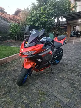 NINJA FI 2018 Limited Color Edition
