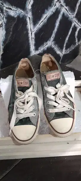 Sepatu CONVERSE original
