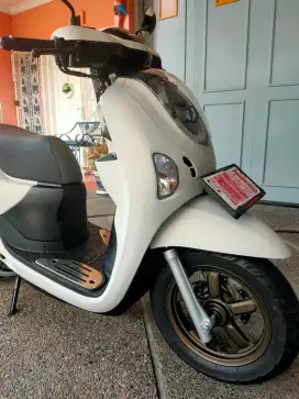 Scoopy prestige keyless 2025 km 160