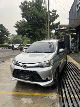 [KM68rb Record Toyota] Toyota Avanza Veloz 1.5 AT 2017