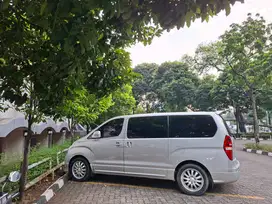 Hyundai H-1 2012 Bensin