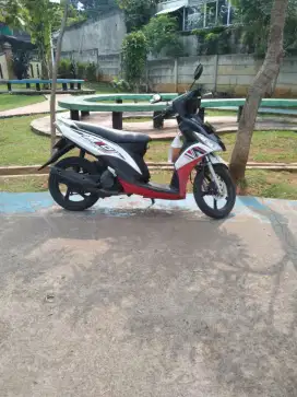 Yamaha mio j bekas