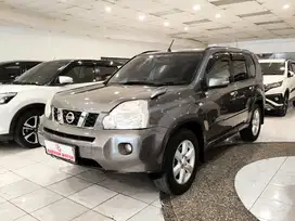 Nissan Xtrail 2.5 AT 2010