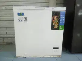 Freezer murah pakai 3 bulan cuman
