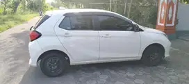 Di jual mobil ayla type x tahun 2024 transmisi manual12126