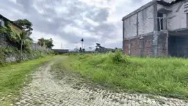 Tanah Malang Siap Bangun kost an Belakang UMM