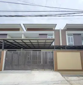 DIJUAL RUMAH BARU KOMPLEK, JL JENDRAL ARENGKA SOEKARNO HATTA