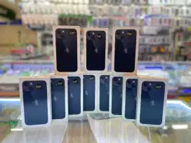 Cash & credit iphone 13 128gb
