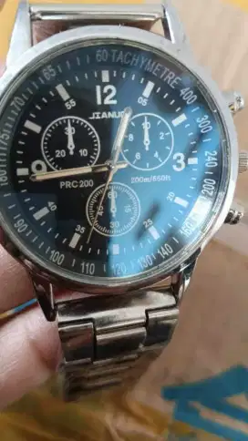 Jual jam tangan dapet lelagan