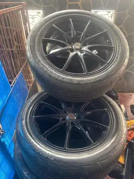 Velg ring 18 bekas nissan juke