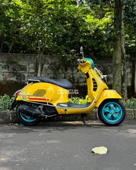 VESPA GTS S 150 4V IGET ABS FACELIFT 2022 BERGARANSI
