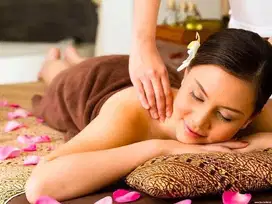 dicari terapis body massage /pijat reflexy