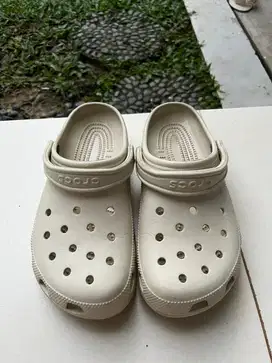 Crocs Unisex Classic -Bone Beige