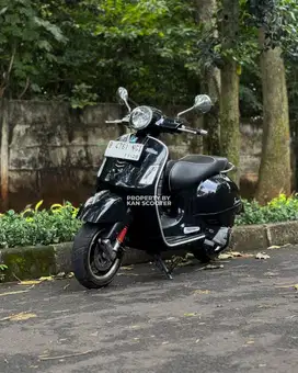 VESPA GTS 150 iGET ABS 4V 2018 BERGARANSI