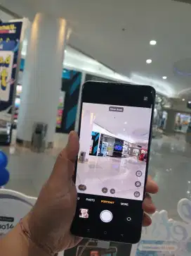Oppo reno 13 f 5G . 12 gb +256 Gb