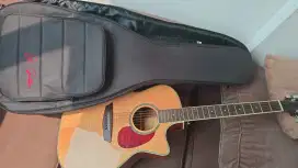 JUAL GITAR Baru beli 6 bulan _Nego aja