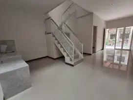 DIJUAL RUMAH BARU BABATAN PILANG