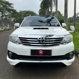 TOYOTA FORTUNER G VNT AT 2013 Low KM Terawat