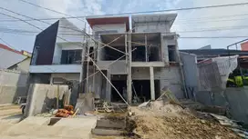 Rumah dijual Murah Baru, 2 Lantai Kayuringin 8 menit Stasiun Bekasi