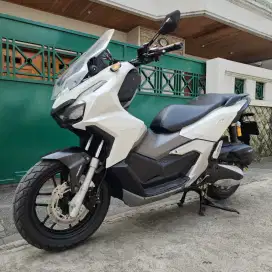 HONDA ADV 160 CBS LOW KM