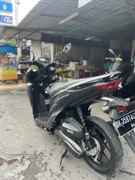Jual beli  vario tekno 125 2021