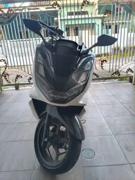 FOR SALE HONDA PCX TAHUN 2023 BULAN 11 LIKE NEW