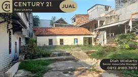 DIJUAL RUMAH HITUNG TANAH DI JALAN SALEMBA TENGAH JAKARTA PUSAT
