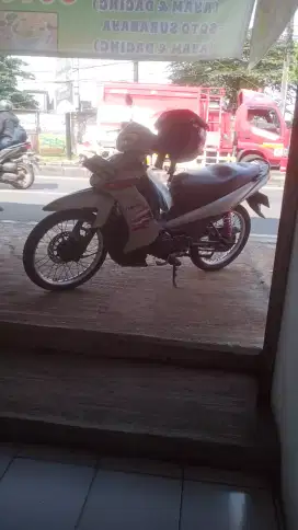 Di jual Yamaha Vega ZR 2009, Gress atas nama sendiri