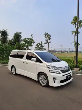[KM 77RB]Toyota Vellfire 2.4 ZG Premium Sound 2014 Vellfire 2014