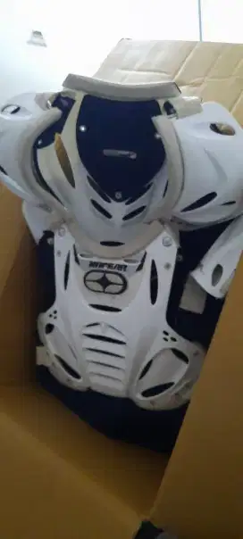 Jual body protector motorcross/trail original merk NOFEAR