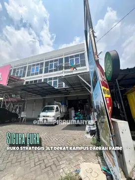 Ruko strategis 3 lantai daerah kampus di sigura gura Lowokwaru Malang
