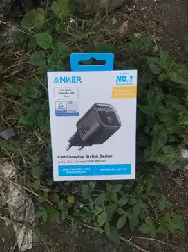 ANKER Zolo GaN Wall Charger USB-C 30W - A2698