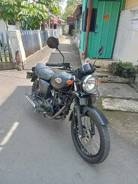 Kawasaki w175 SE