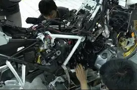 Dicari Mekanik Motor Freelance Berpengalaman