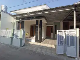 DIJUAL RUMAH SIAP HUNI 700JT-an DI SLEMAN DEKAT SMKN 1 DEPOK