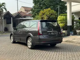 Mitsubishi Grandis 2008 Bensin