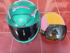 Helm anak kyt superman