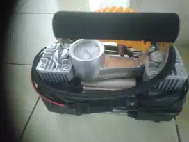Dari PD ngga kepake jual aja kompresor mini