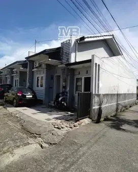 DIJUAL RUMAH KONTRAKAN 4 PINTU DI JL. AMALIUN MEDAN MAIMUN - MEDAN