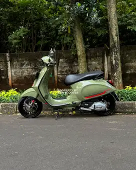 JUAL MURAH VESPA SPRINT S 150 iGET ABS FACELIFT 2022 MULUS