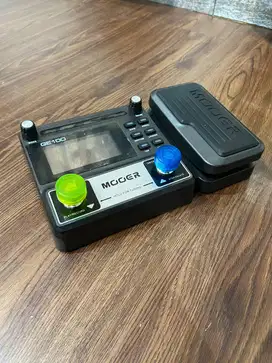 Mooer GE100 Multi Effect Guitar